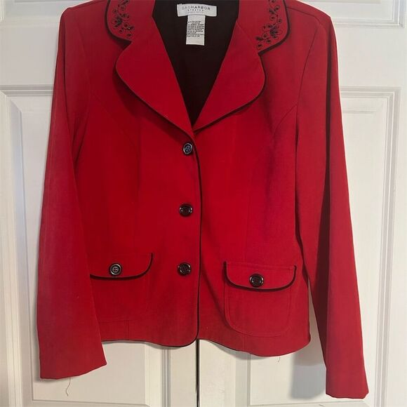Sag Harbor Women's Red Embroidered Blazer Jacket Petite Size 10P - Picture 1 of 8